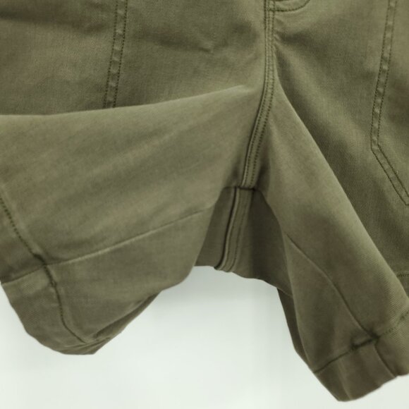 Spanx Pull On Stretch Twill Midi Shorts XL Pine Green - Picture 9 of 16